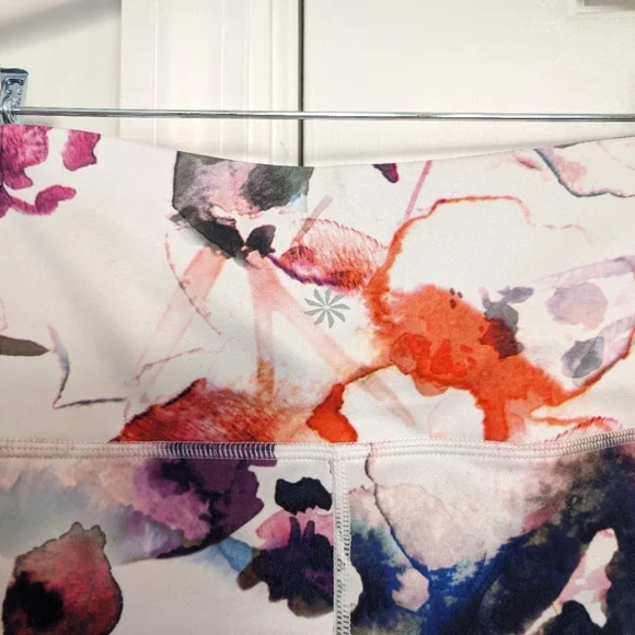 EUC Athleta Womens Watercolor Floral Mudra Mesh Detail 7/8 Leggings Size Small - Picture 8 of 11